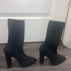 BLACK SOCK BOOTS